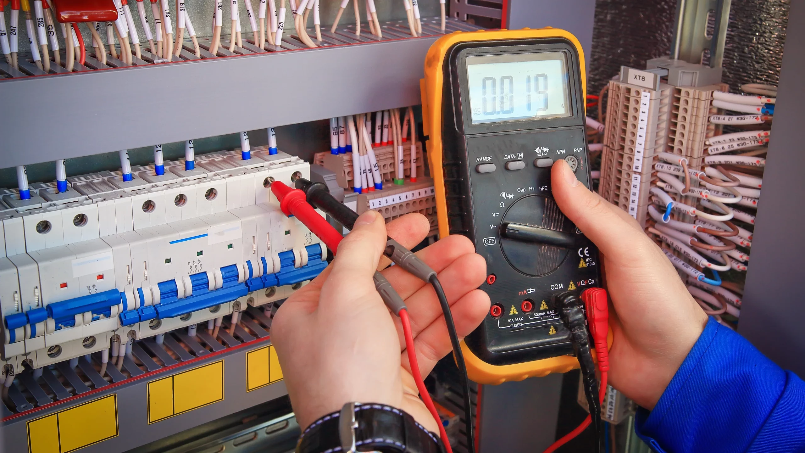 multimeter digital